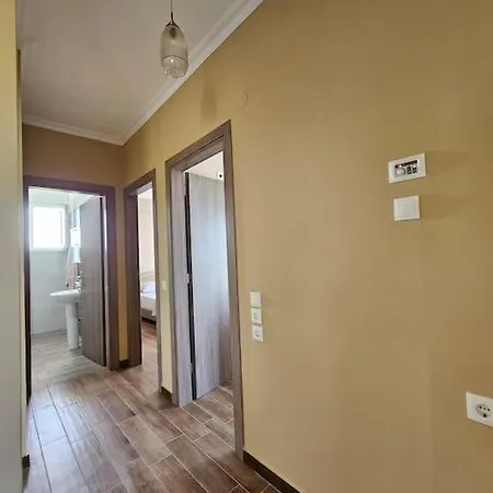 Lägenhet Sunny House Olympiakí Aktí